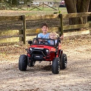 Meet your Posher, Desiree